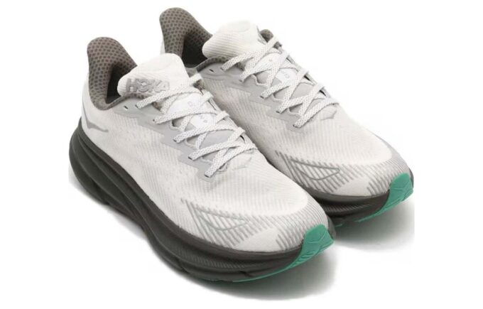 Clifton 9 GORE-TEX ‘Stealth Tech’